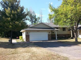 4433 Lynx Ct, Eagan, MN 55123