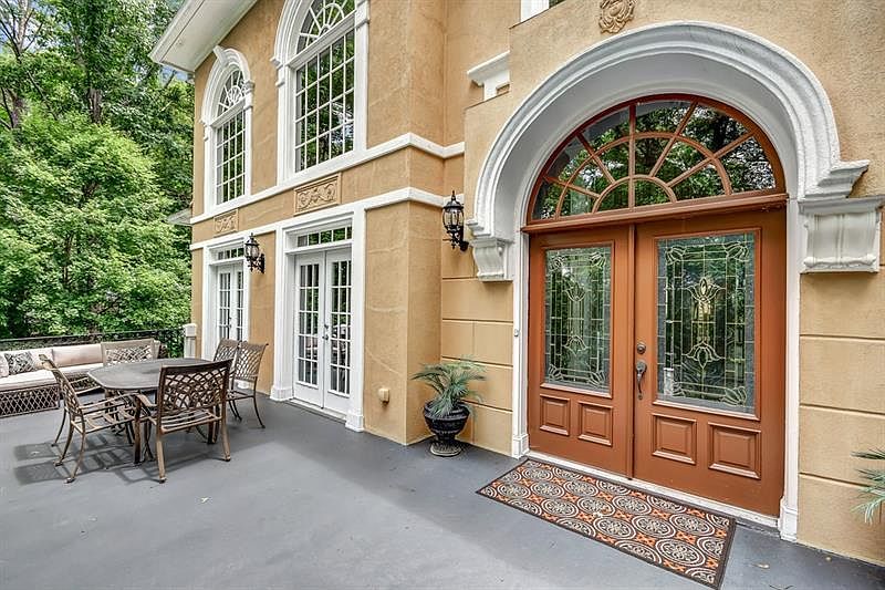 385 Azalea Dr, Roswell, GA 30075 Zillow