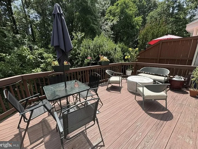 1338 Park Garden Ln — Photo 13