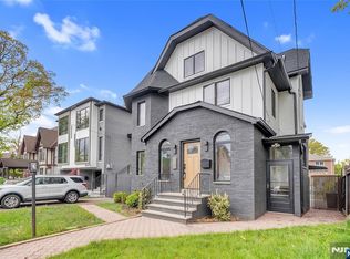 1053 Anderson Ave, Fort Lee, NJ 07024