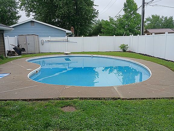 4th image of 1526 Palmer Dr