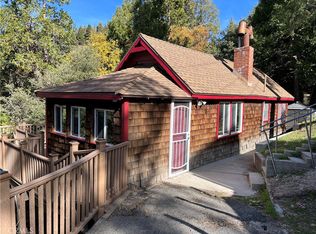 530 Woodsey Rd, Crestline, CA 92325
