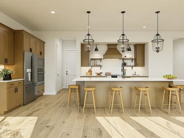 8166 N 80th Lane, Peoria, AZ 85345