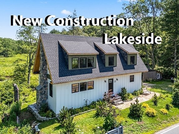 3rd image of 178 Shore Rd