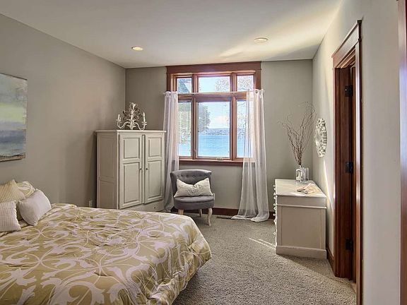 4th image of 6271 Peninsula Dr
