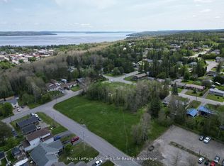 536 McCamus Ave, Temiskaming Shores, ON P0J1P0