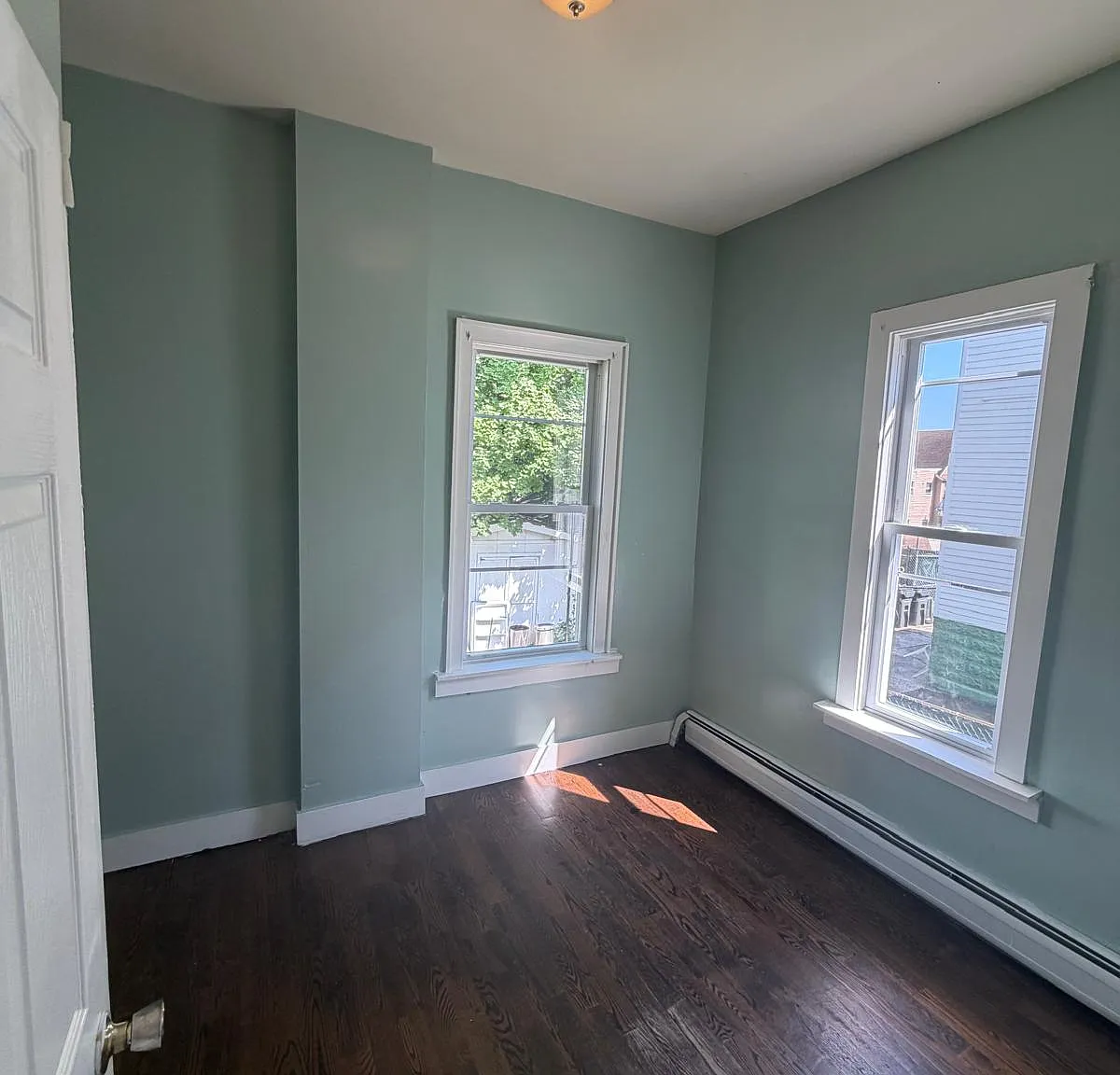 4 bed, $2,600 — Photo 3