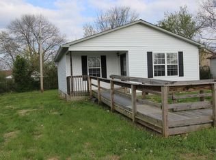 108 Lee Cir, Dover, TN 37058