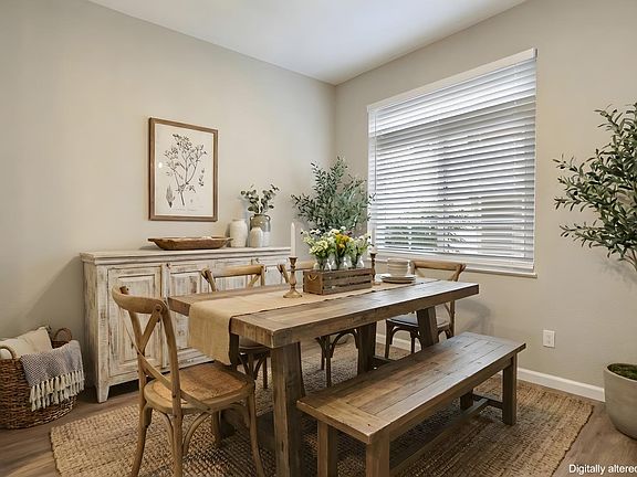 4th image of 6986 Stagecoach Rd APT B
