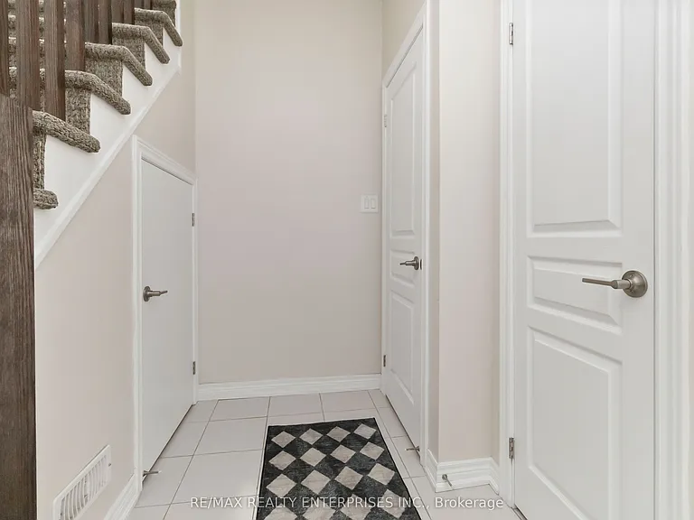 1401 Plains Rd E #93 — Photo 7