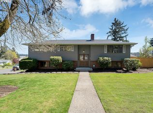 8450 SE Cason Ct, Gladstone, OR