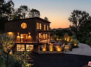 225 Powderhorn Ranch Rd, Topanga, CA 90290