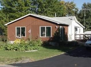 155 E Union St, Roseville, IL
