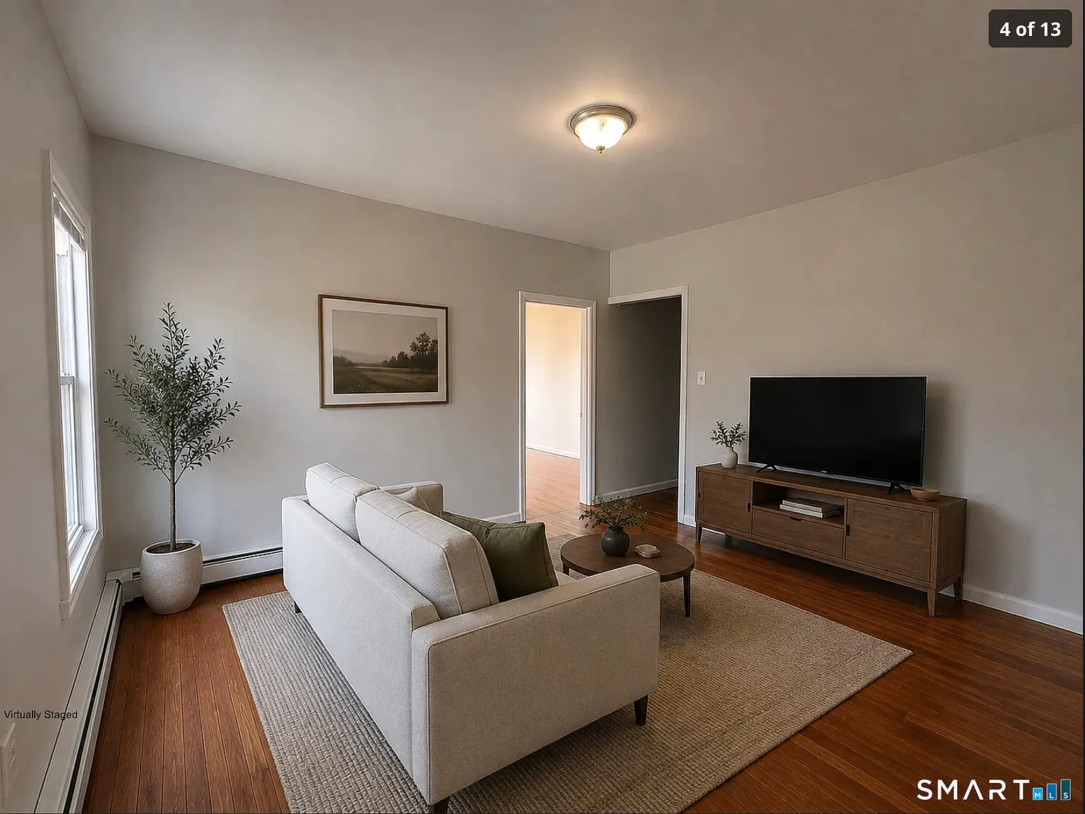 3 bed, 1.0 bath, 1166 sqft, $2,500 — Photo 4