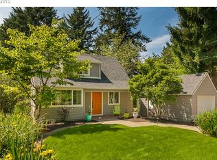 8711 SW 42nd Ave #A, Portland, OR 97219