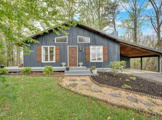 5007 Lake Forest Dr, Kingsport, TN 37663