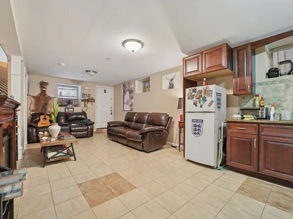 717 16th Street image 15 of 30