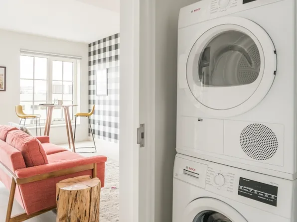 350 Clarkson Avenue image 6 of 17