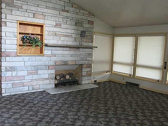 4th image of 3550 Kessler Blvd North Dr
