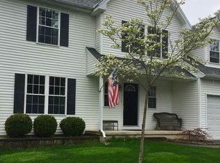 449 Rainbow Rd, Windsor, CT 06095