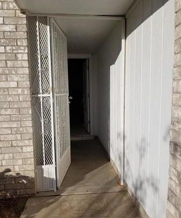 2nd image of 11549 Spencer Dr