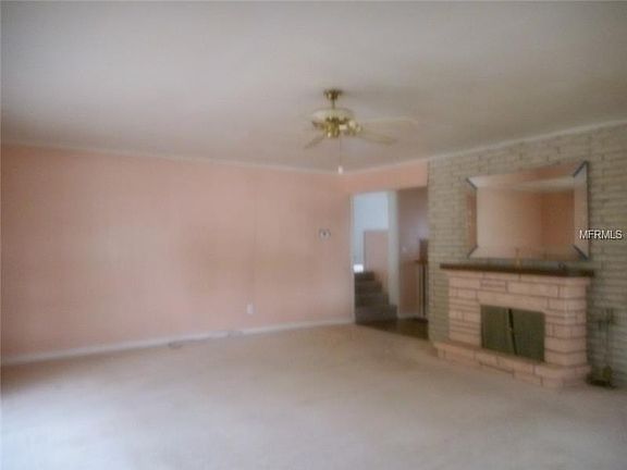 3rd image of 104 13th St SE