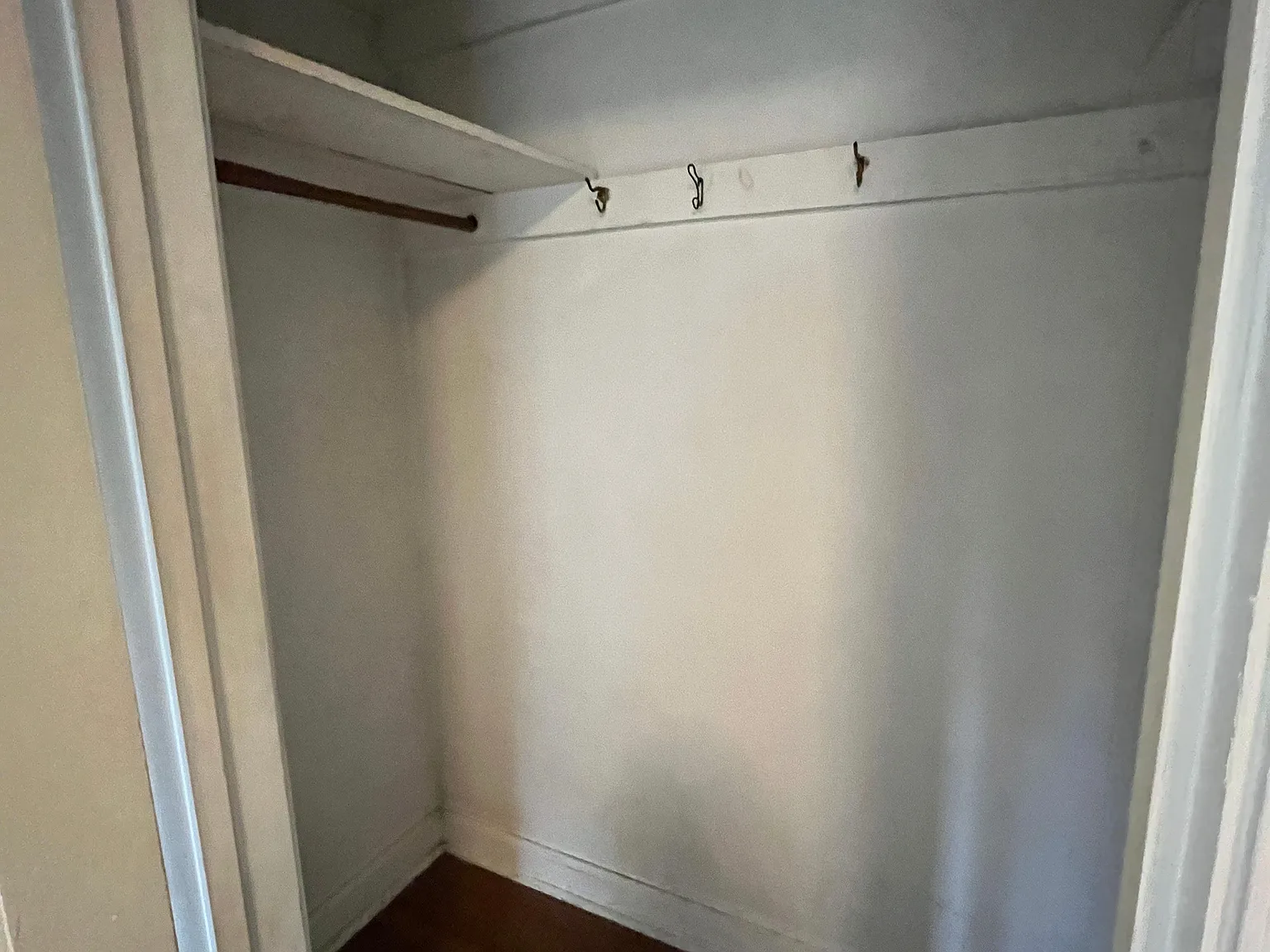 2 bed, 1.5 bath, $1,100 — Photo 3