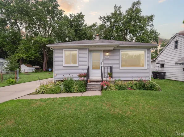 14634 McGuire St, Taylor, MI 48180