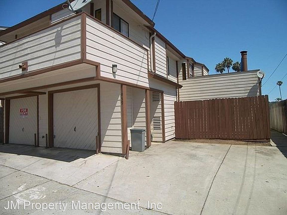 1st image of 1959 Oliver Ave #2