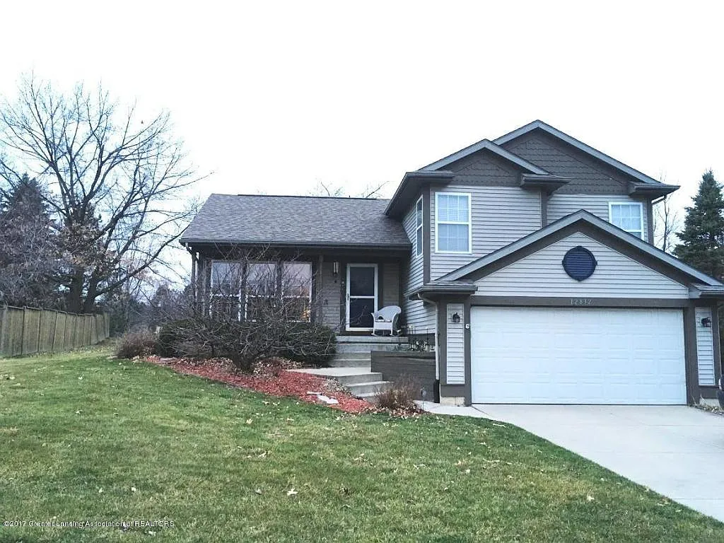 12832 Ontonagon Dr photo 1