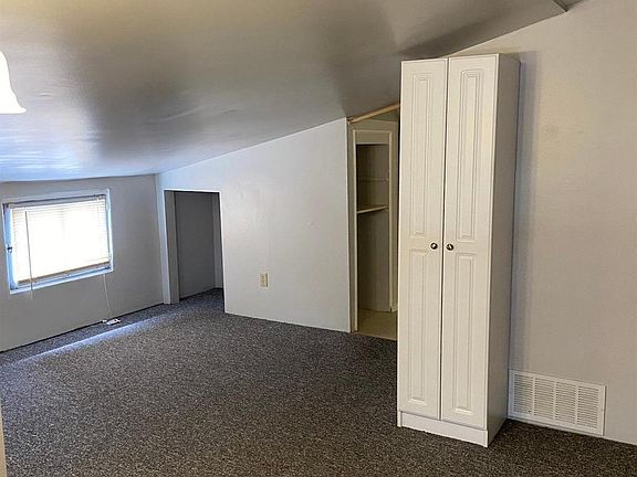 4th image of 2329 W Clifton Ave #3
