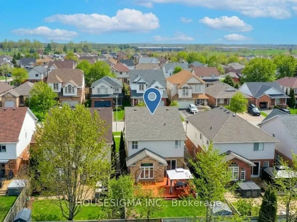 22 Highlands Cres, Collingwood, ON L9Y 5H3