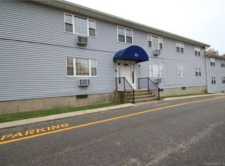 85 Horse Pond Rd APT B, Salem, CT 06420