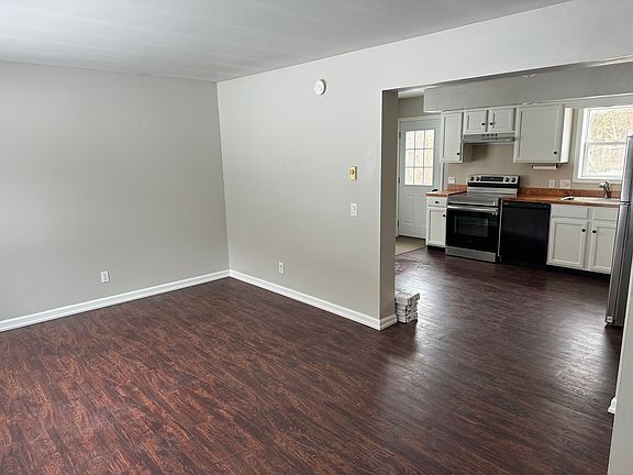 4th image of 37 Ledgeland Dr