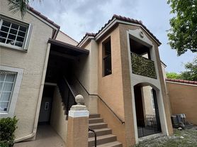 2021 Renaissance Blvd