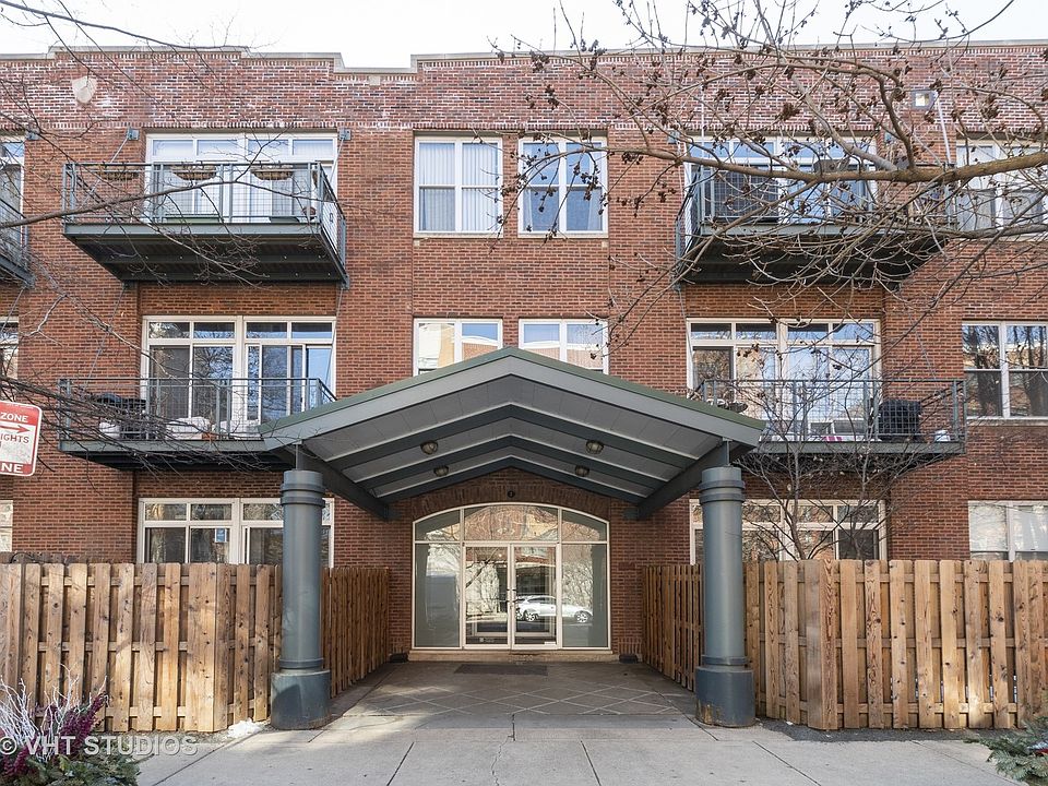 1st image of 2333 W Saint Paul Ave APT 133