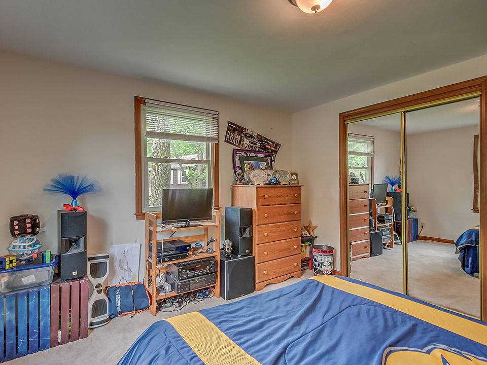 1st image of 3026 Sage Ln