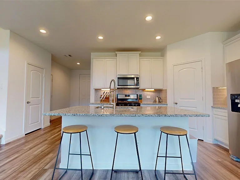 1522 Oakdale Crest Rd — Photo 14