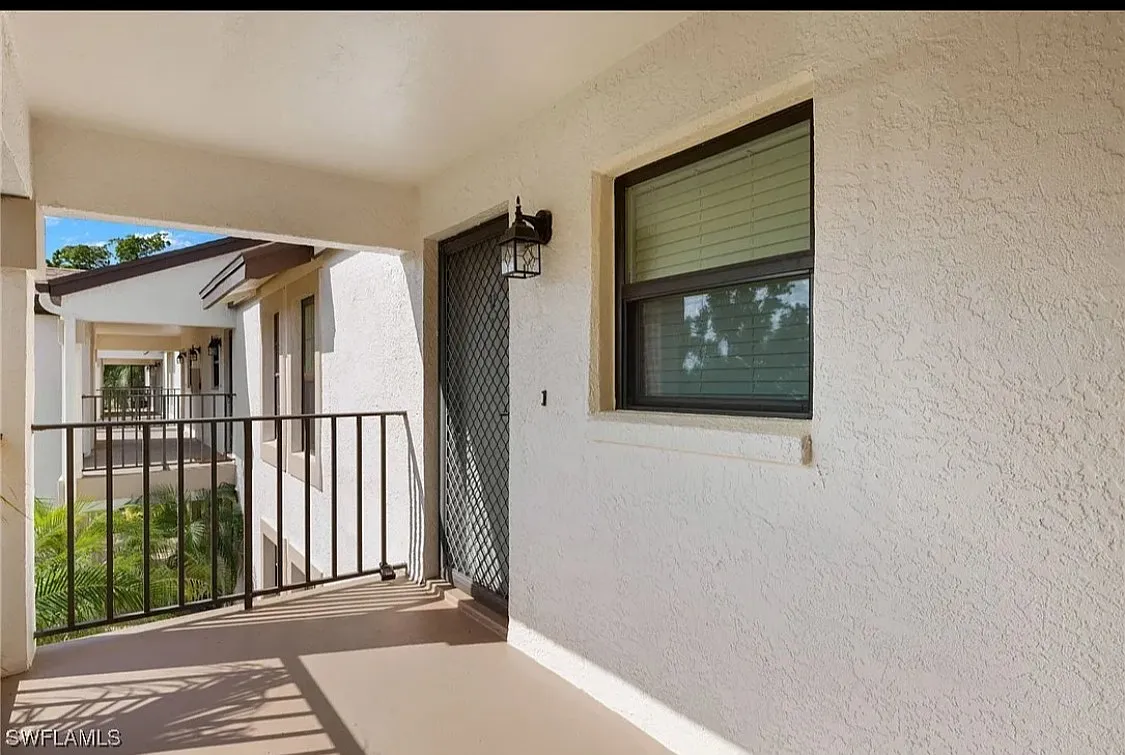 2 bed, 918 sqft, $3,200 — Photo 4