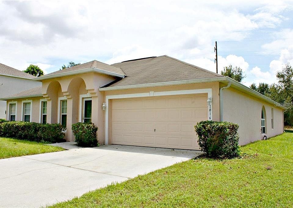 1st image of 1016 Chateau Cir