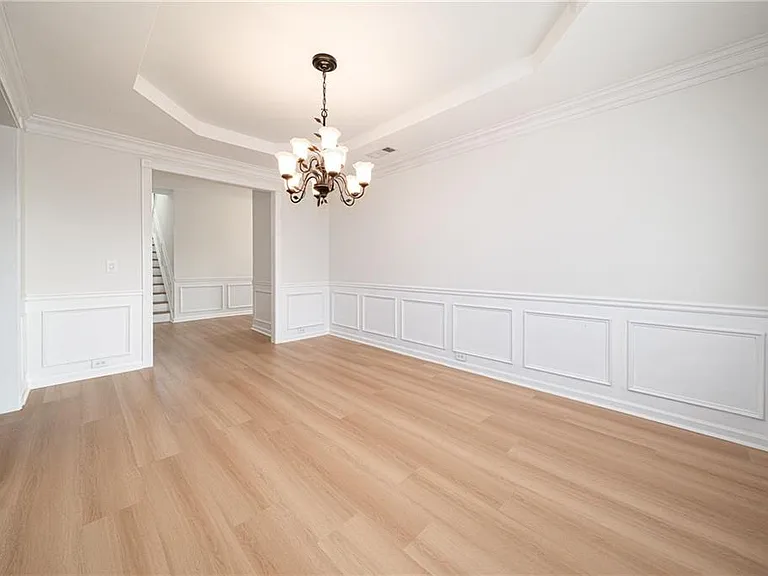 715 Moonlight Way — Photo 10