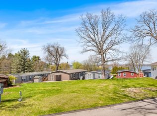 W1325 Spring Grove Rd #22, Ripon, WI 54971