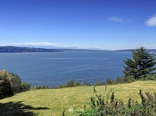 2664 S Camano Dr, Camano Island, WA