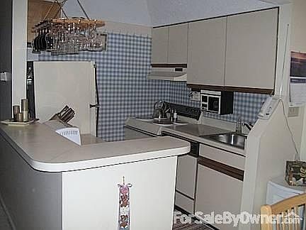 Gazebo - Peninsula Town Center