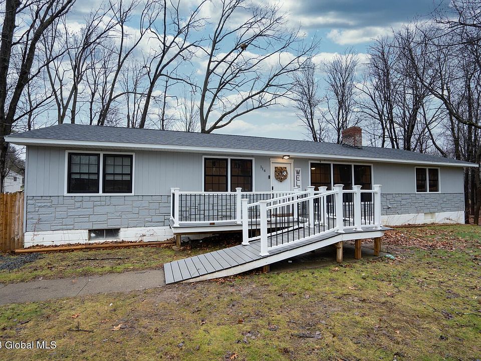 1st image of 114 Birchwood Dr
