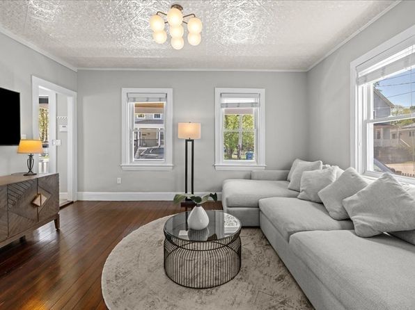 17 Howard St, Canton, MA 02021