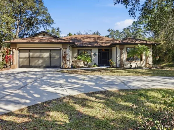 1 Linder St, Homosassa, FL 34446