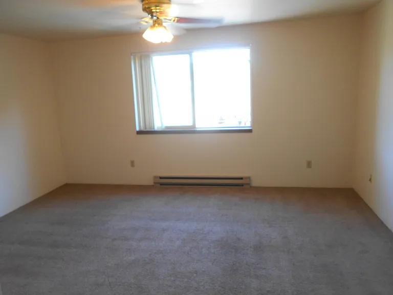 1123 S Harrison St #10 — Photo 5
