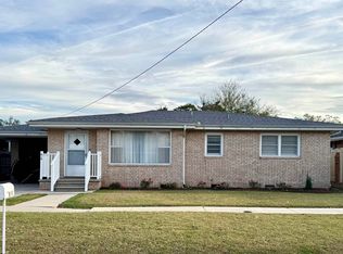 910 Belanger St, Morgan City, LA 70380