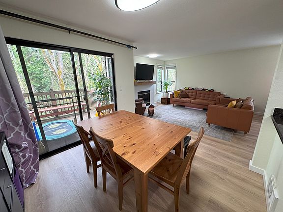 4th image of 4109 159th Ave NE #22D